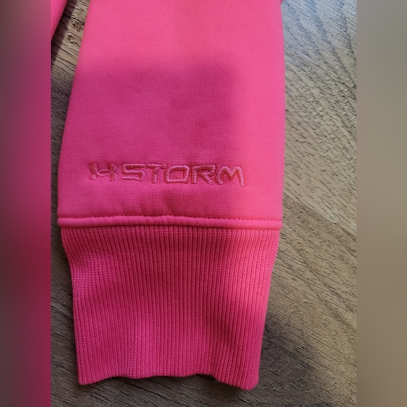 Under Armour pink breast cancer hoodie size XS - Picture 3 of 6